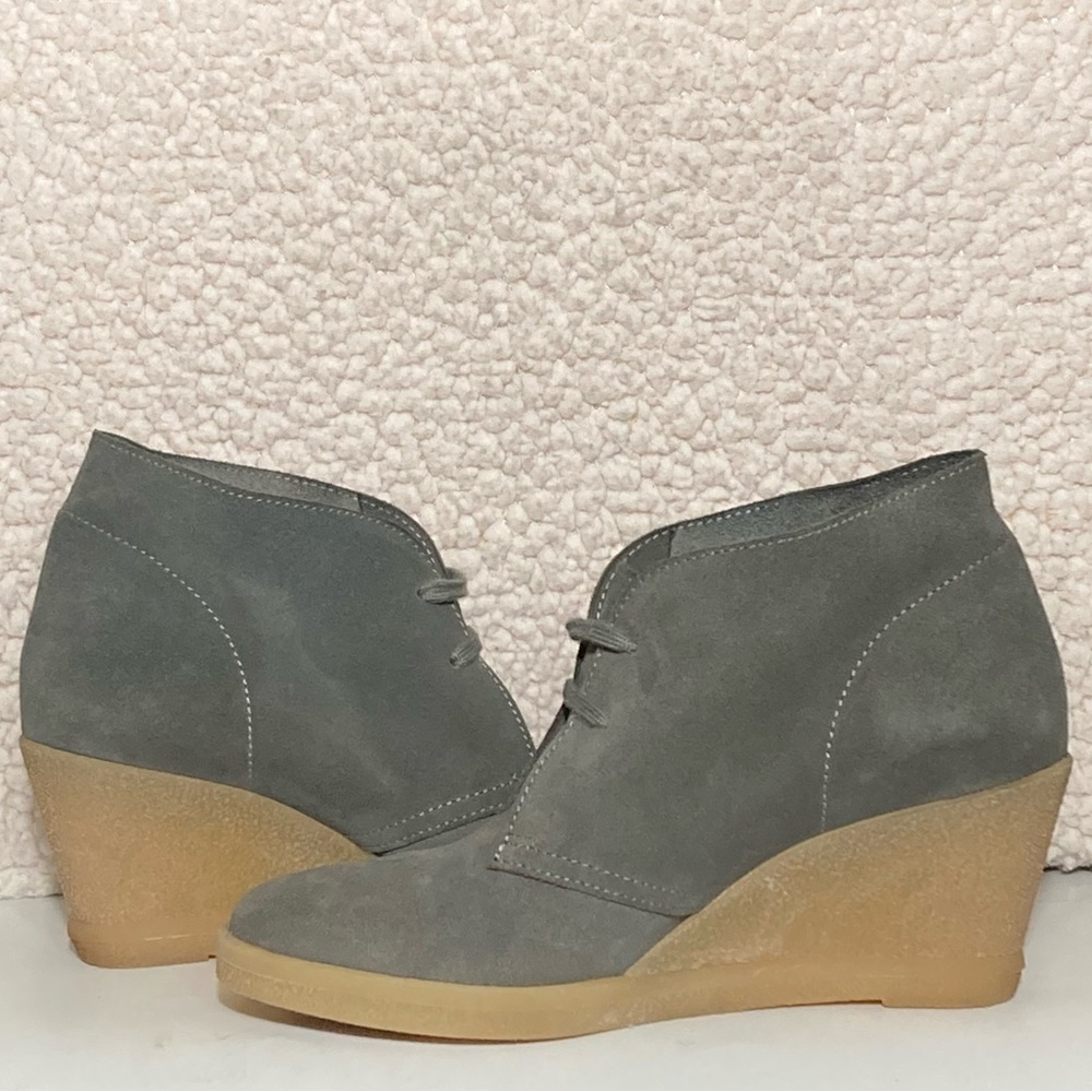 J. Crew Womens Desert Grey Suede Lace Up Gum Wedge Booties Shoes Size US 7 - Picture 7 of 11